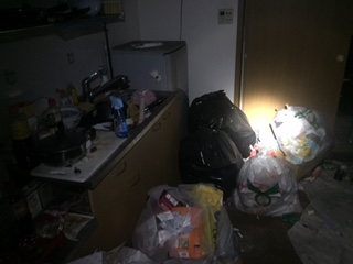橿原ゴミ屋敷 橿原ゴミ屋敷